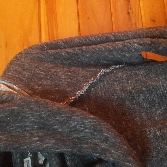 DEREK Heart light sweater  242 - Picture 6 of 7